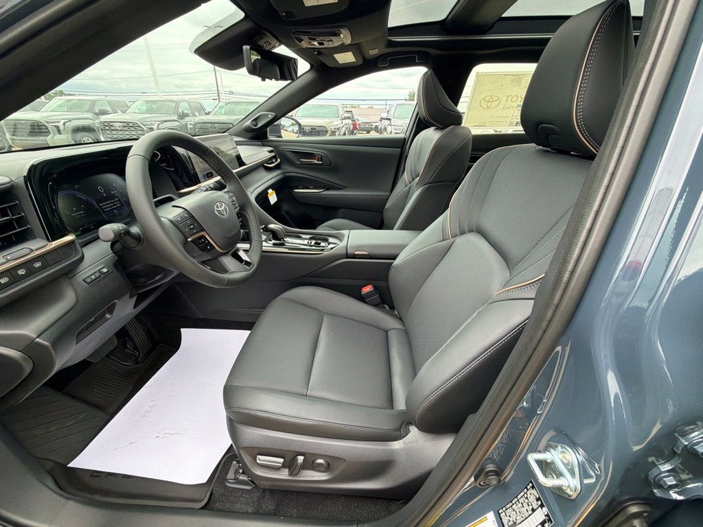 2026 Toyota Toyota Crown Signia Limited