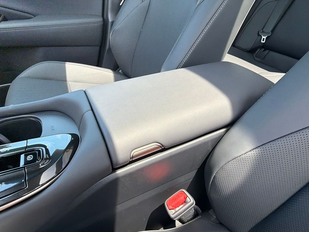 2026 Toyota Toyota Crown Platinum