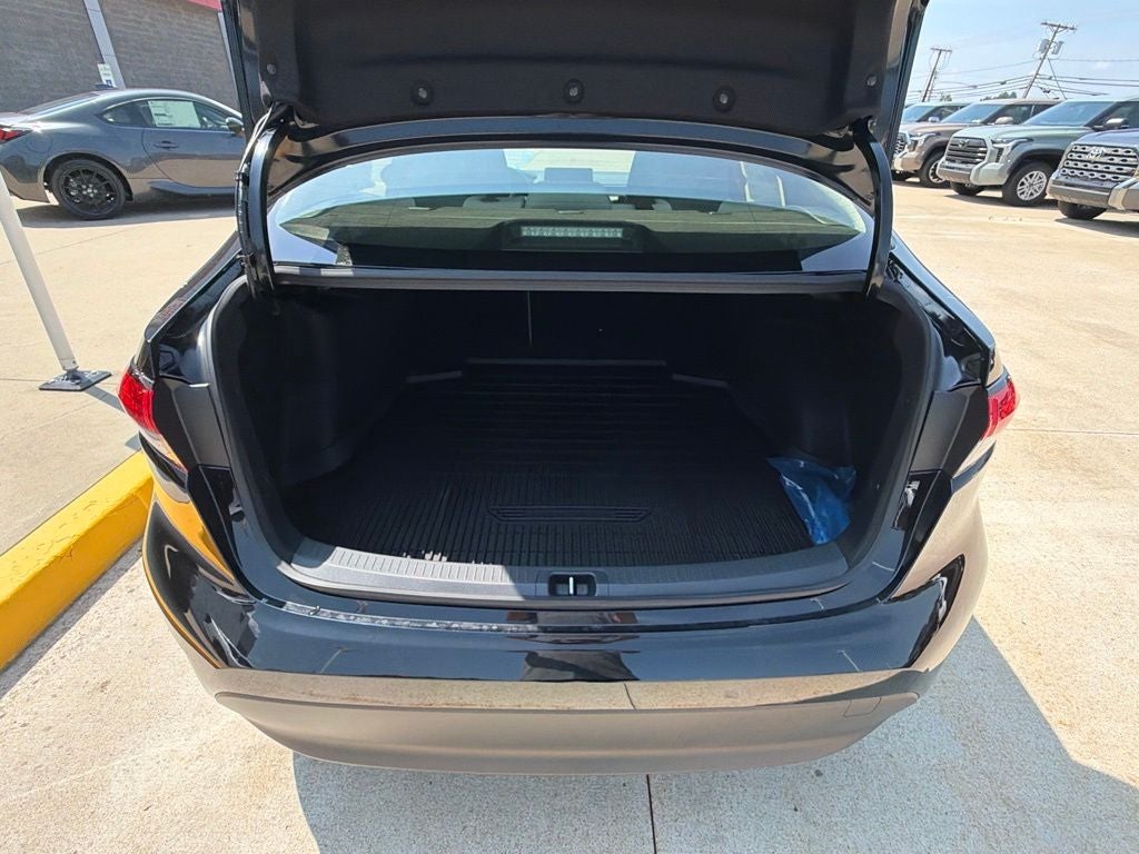 2026 Toyota Corolla Hybrid LE AWD