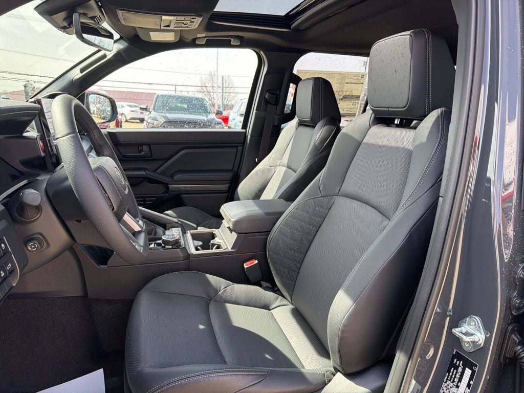 2025 Toyota 4Runner i-FORCE MAX 4Runner TRD Off-Road Premium