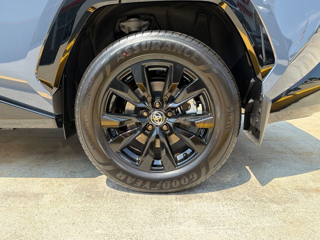 2026 Toyota RAV4 Plug-in Hybrid SE