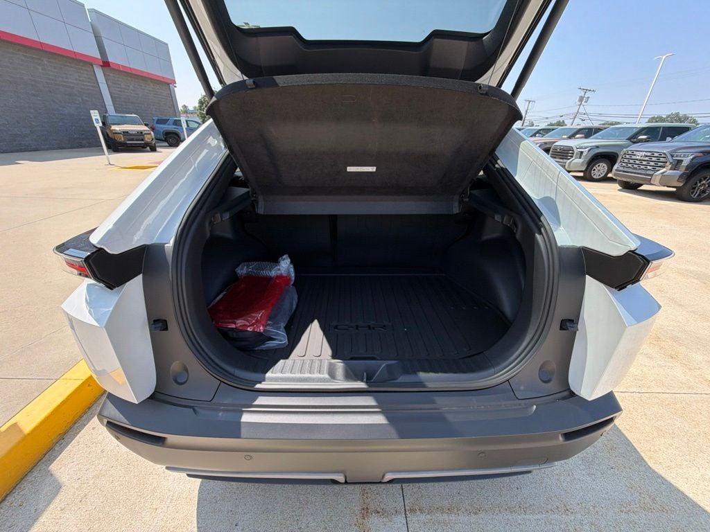 2026 Toyota C-HR SE