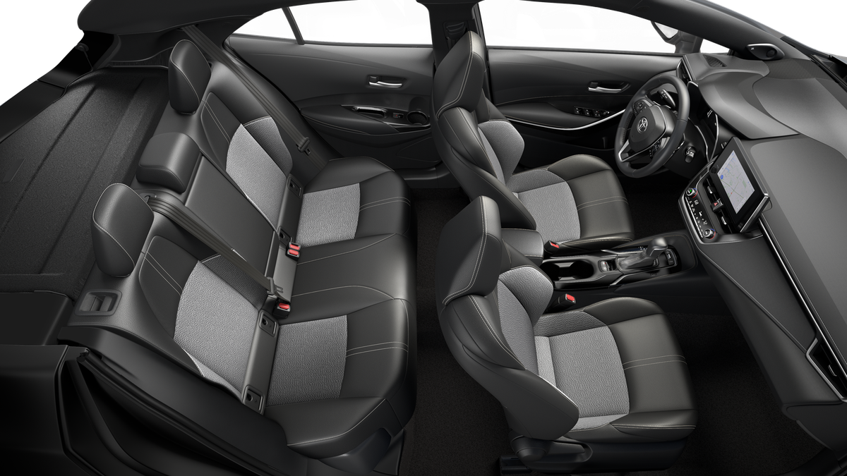 2025 Toyota Corolla Hatchback XSE