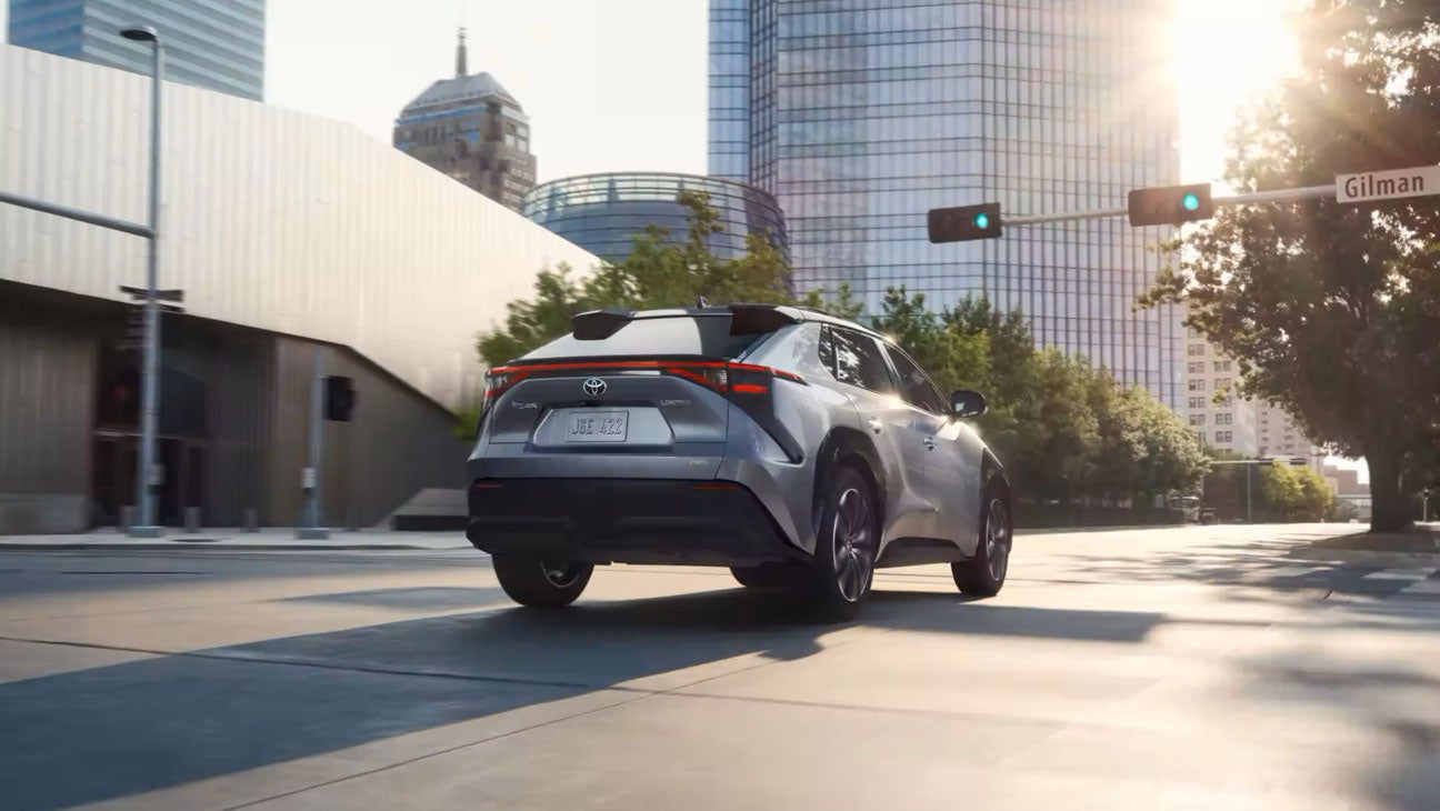 Toyota of Warren in Warren OH