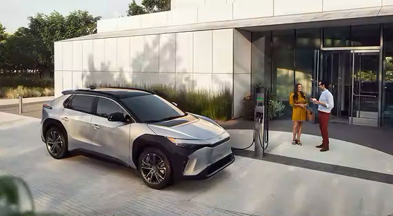 Toyota of Warren in Warren OH