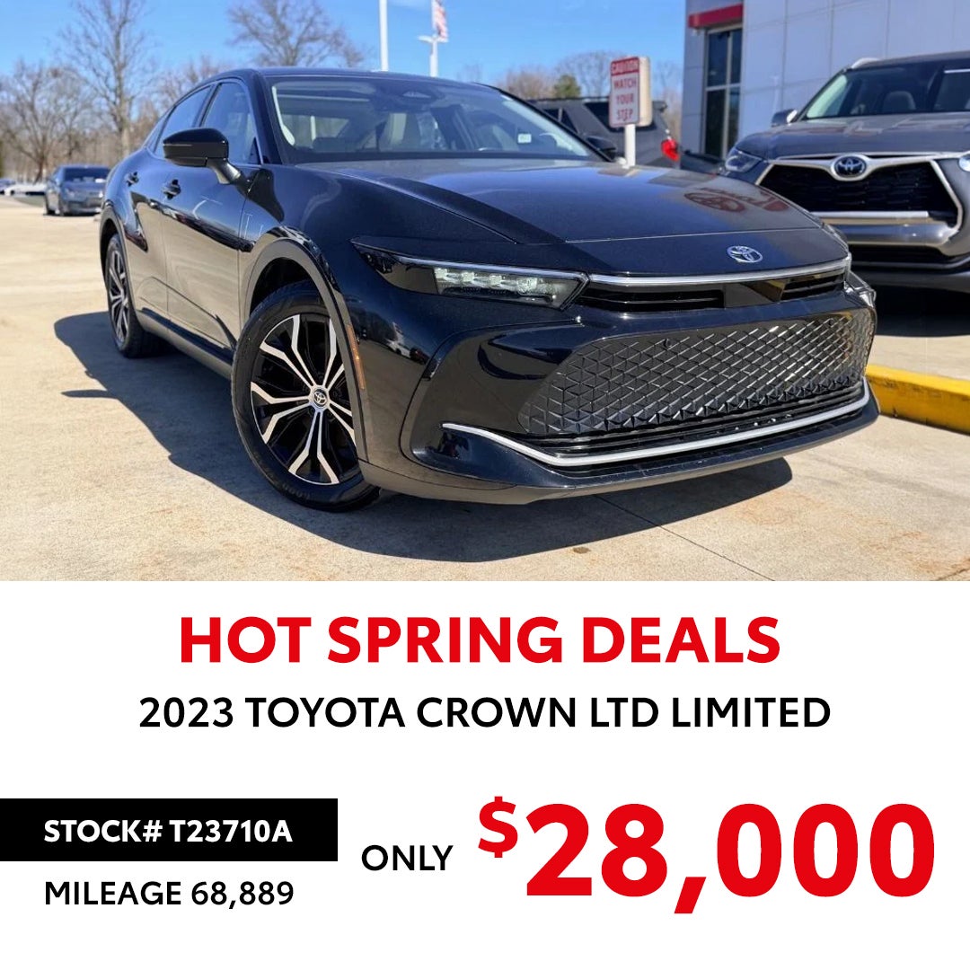 Toyota of Warren