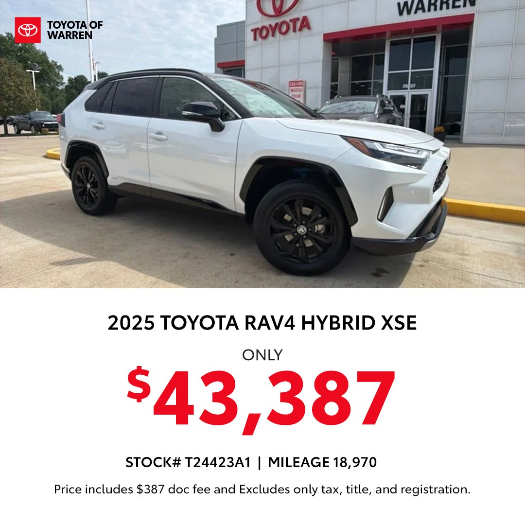 Toyota of Warren