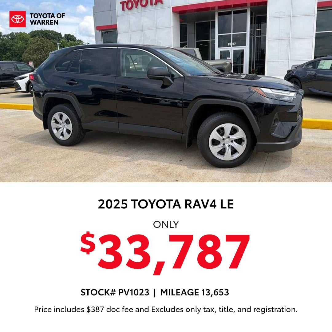Toyota of Warren
